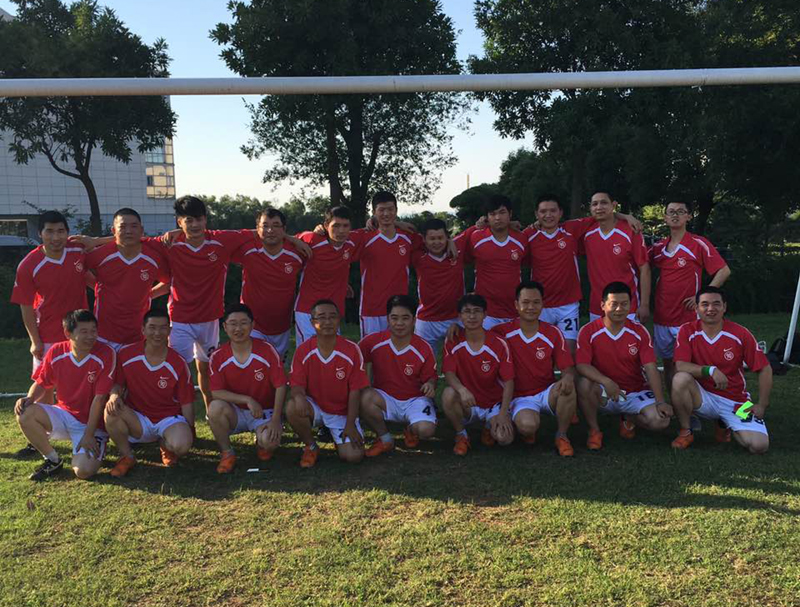 好好工作，快樂生活！武漢邁鑫首場(chǎng)足球聯(lián)賽開幕